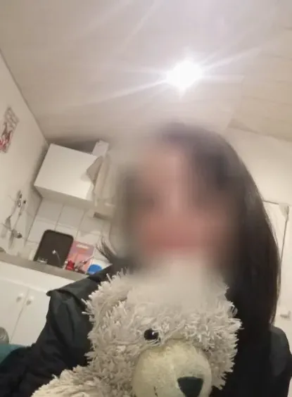 Amanda, 37