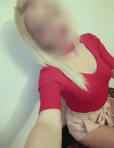 Elif, 34