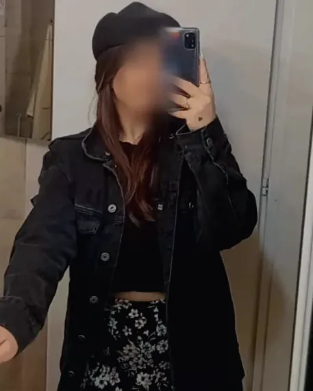 Emma, 29