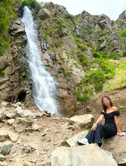 Emma, 34