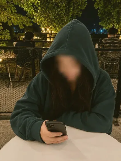 Esther, 26