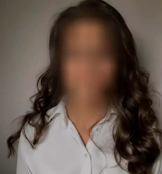 Jovana, 40