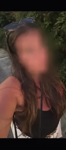 Leyla, 31