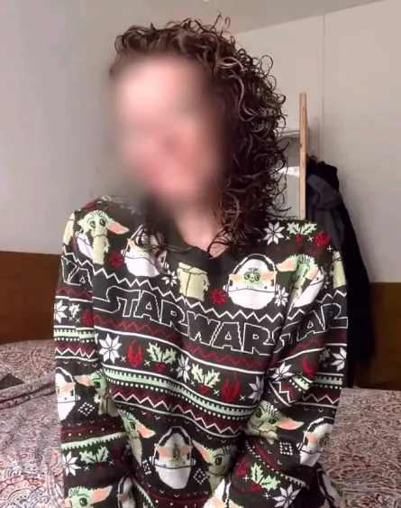 Leyla, 33