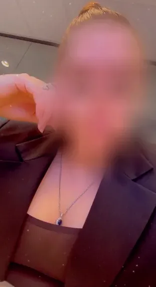 Maria, 32