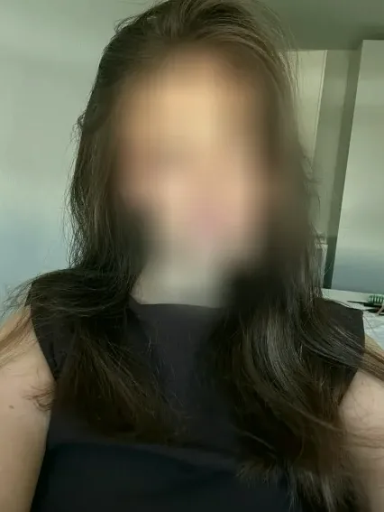 Marianne, 28