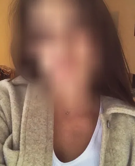 Molly, 28