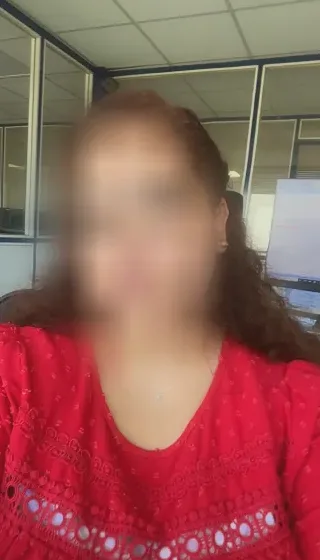 Selma, 40