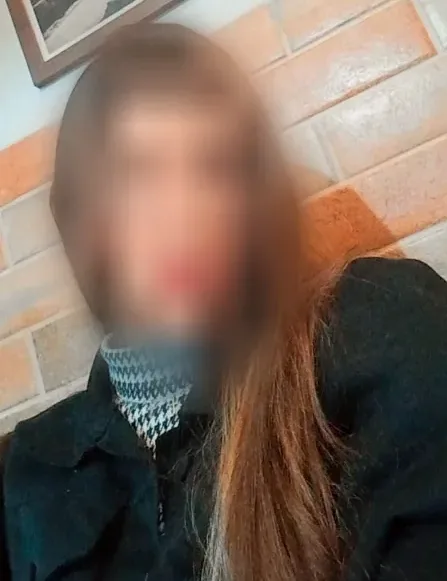 Tilde, 25